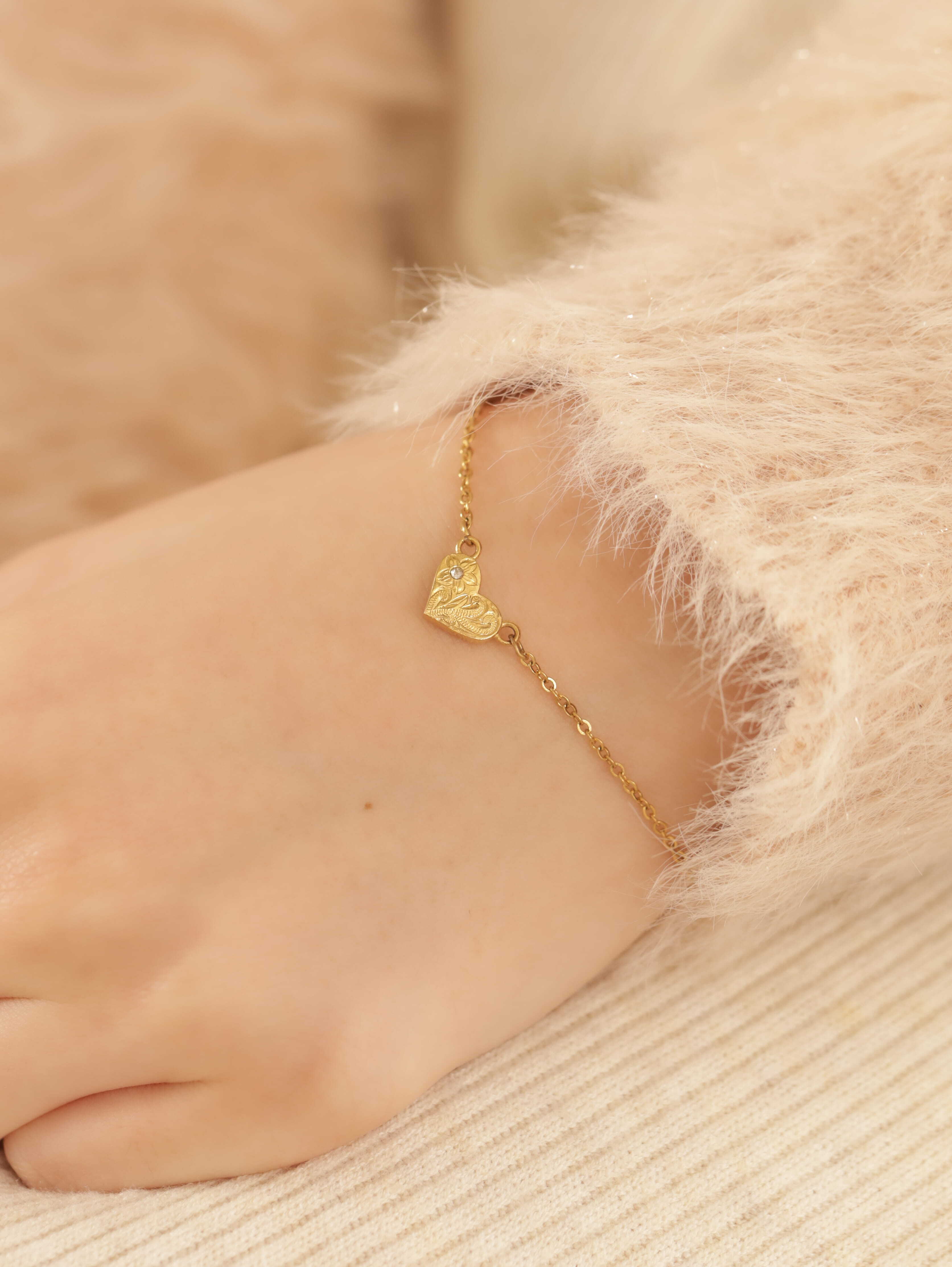 316L hawaiian zirconia heart bracelet #b06 | rani