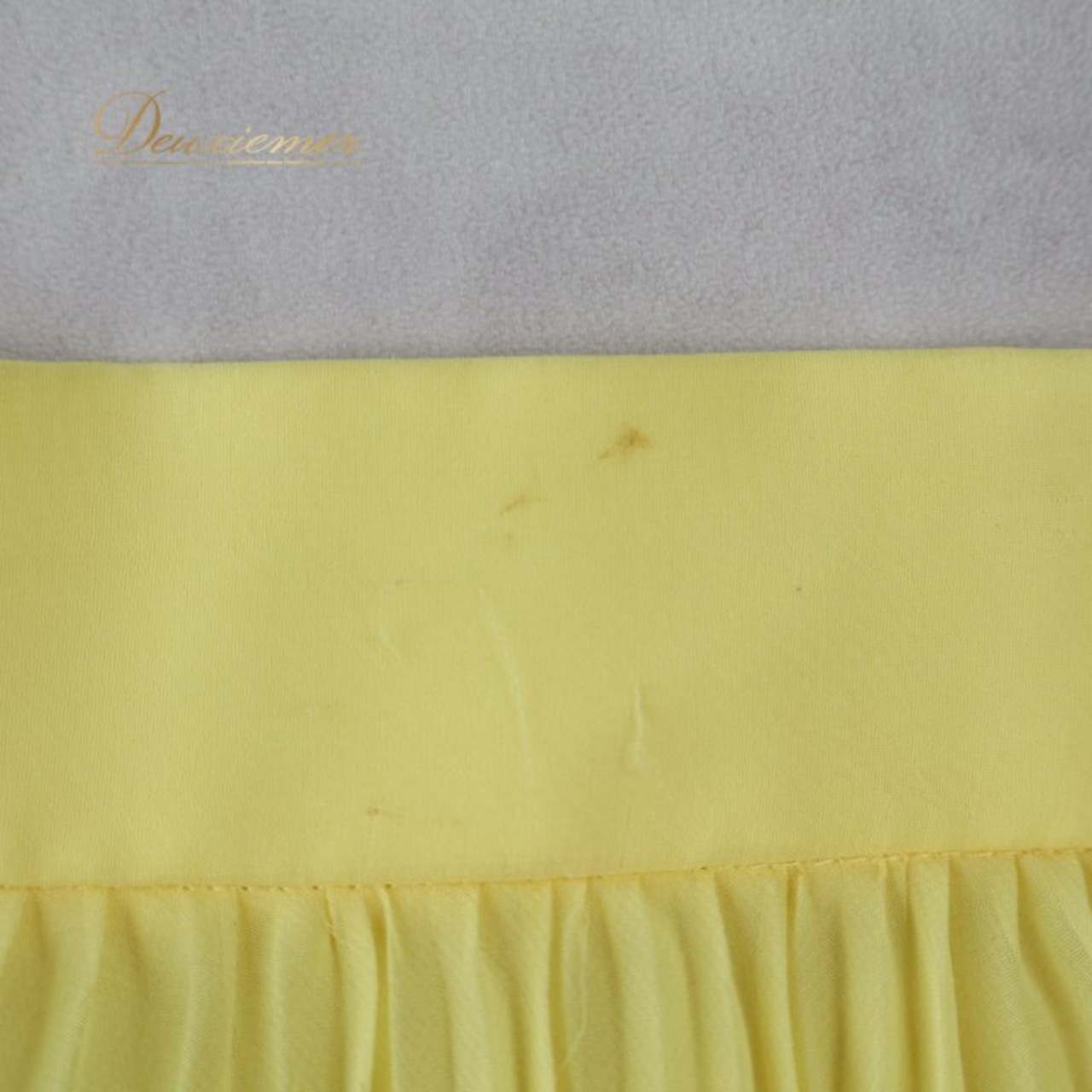 社交ダンス 衣装 スカート イエロー系 チャコット Chacott 日本製 無地 シンプル 黄 プリーツスカート ダンス衣装 レディース レッスンウェア 練習着 華やか 明るい かわいい おしゃれ 上品 軽やか 透け感 プリーツスカート ロングスカート ダンス スカート パステル イエロー系 ライムイエロー系 ウエストゴム サイドファスナー 裏地なし 透け感 ふんわり フレア シンプルデザイン 無地 韓国風 きれいめ 大人かわいい 発表会 レッスン 練習着 フラメンコ風 スタンダード タンゴ ドレス