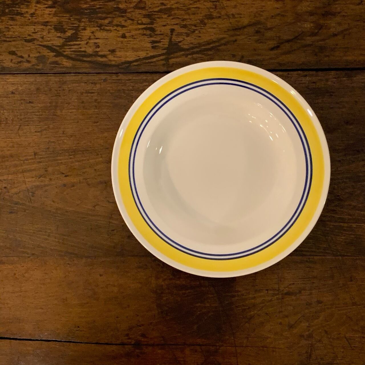 mikasa LIGHT LIVELY 大鉢1客プレート皿3枚イエローボウル3客 mikasa LIGHT LIVELY 大鉢1客プレート皿3枚イエローボウル3客