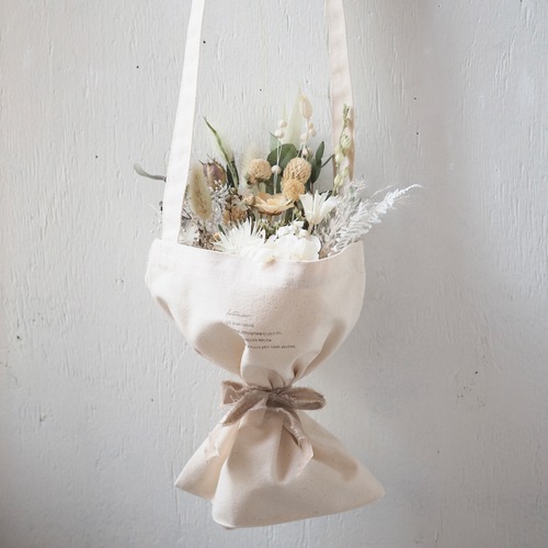 144.フラワーポシェット