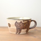 小4・ハチワレネコのマグカップ