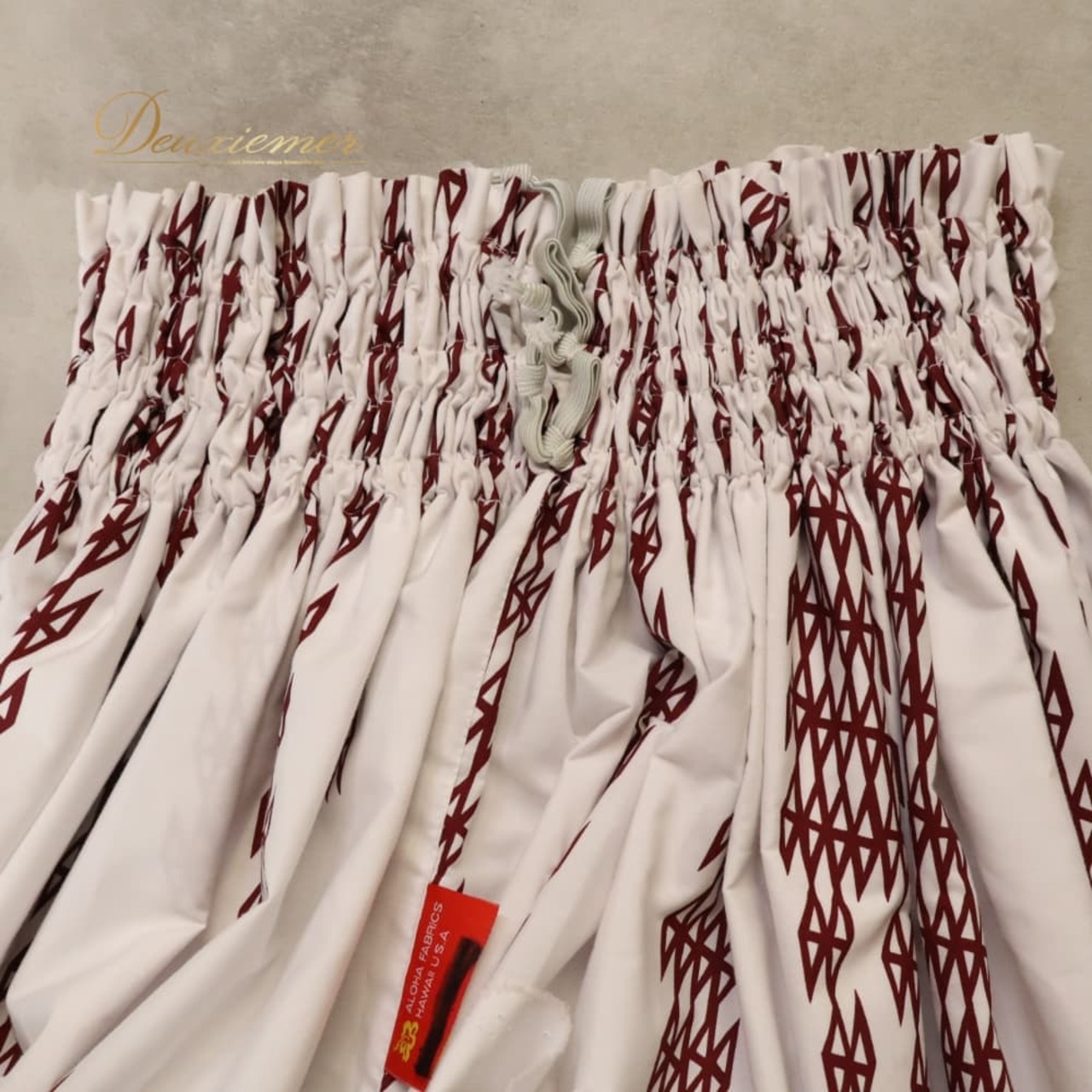 フラダンス 衣装 ALOHA FABRICS アロハファブリック ツーピース セットアップ 上下セット ブラウン系 無地 シンプル ハワイアンプリント ハワイアン アロハ フラ ダンス レッスン 練習 ハワイアンダンス 茶 白 赤茶 ホワイト系 レッド系 シングル スカート フレア 華やか かわいい おしゃれ 上品 大人っぽい
