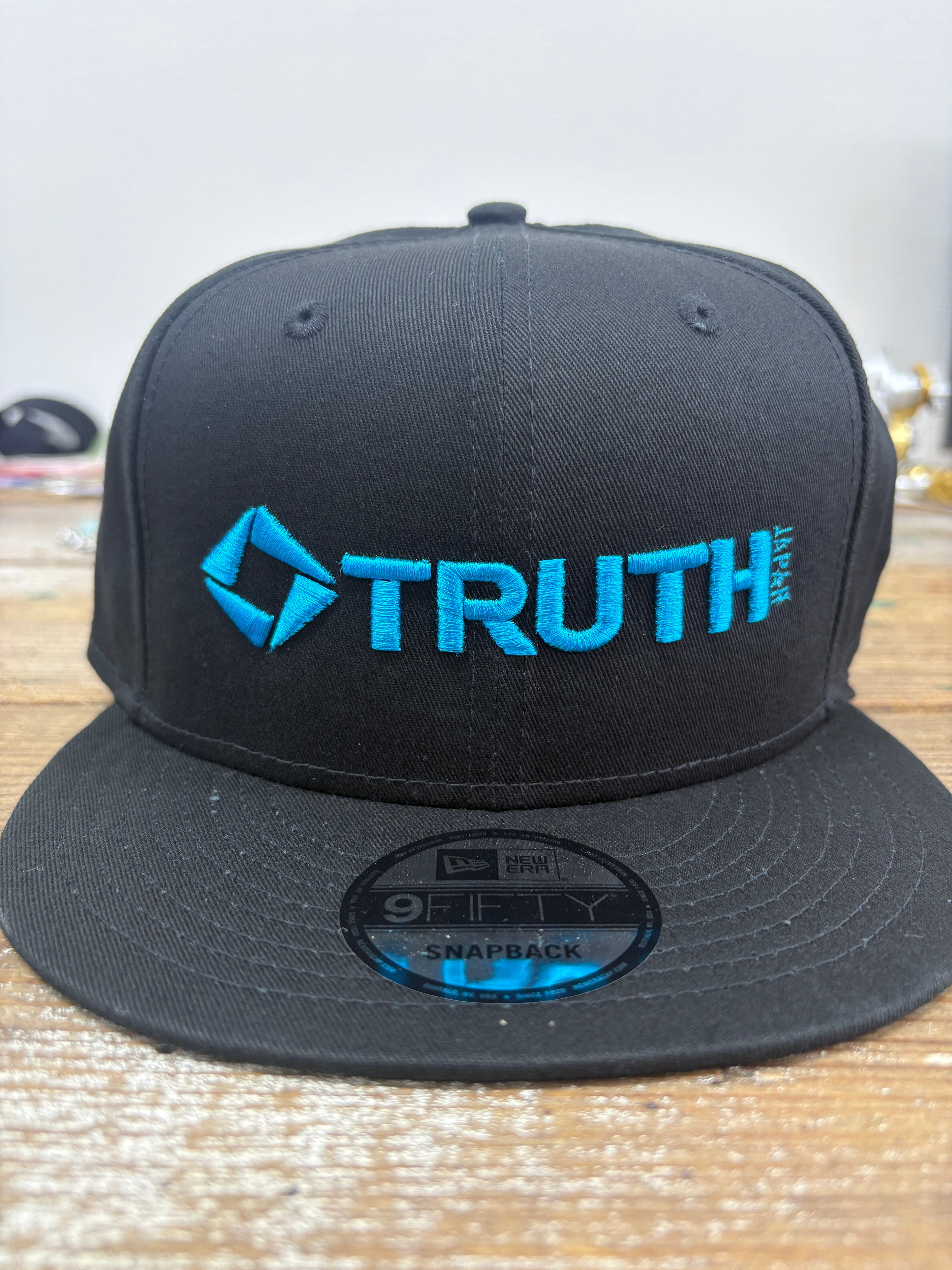 TRUTH JAPAN × NEWERA Original Cap フラットバイザー 2025 | トミヤ