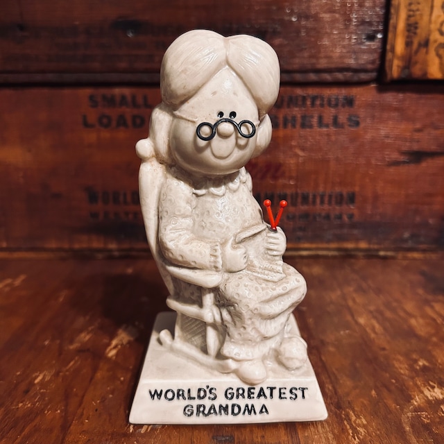 1970 ラス・ベリー グランマ ヴィンテージ メッセージドール 編み物 R&W BERRIES “WORLD’S GREATEST GRANDMA” Sillisculpt D-666 1970 ラス・ベリー グランマ ヴィンテージ メッセージドール 編み物 R&W BERRIES “WORLD’S GREATEST GRANDMA” Sillisculpt D-666
