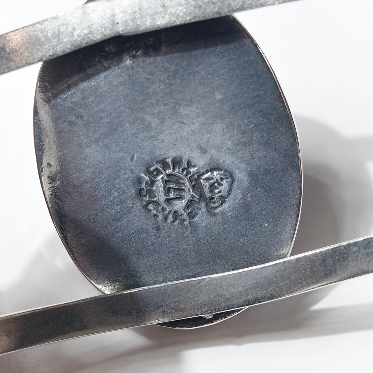 MEXICO STONE BANGLE