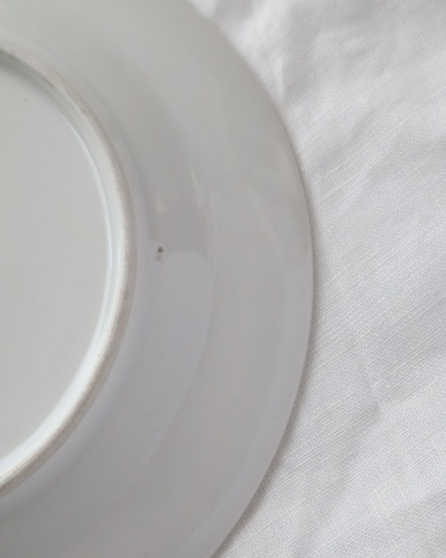 Limoges リモージュ “Fleurettes” 小花柄の平皿プレート/A