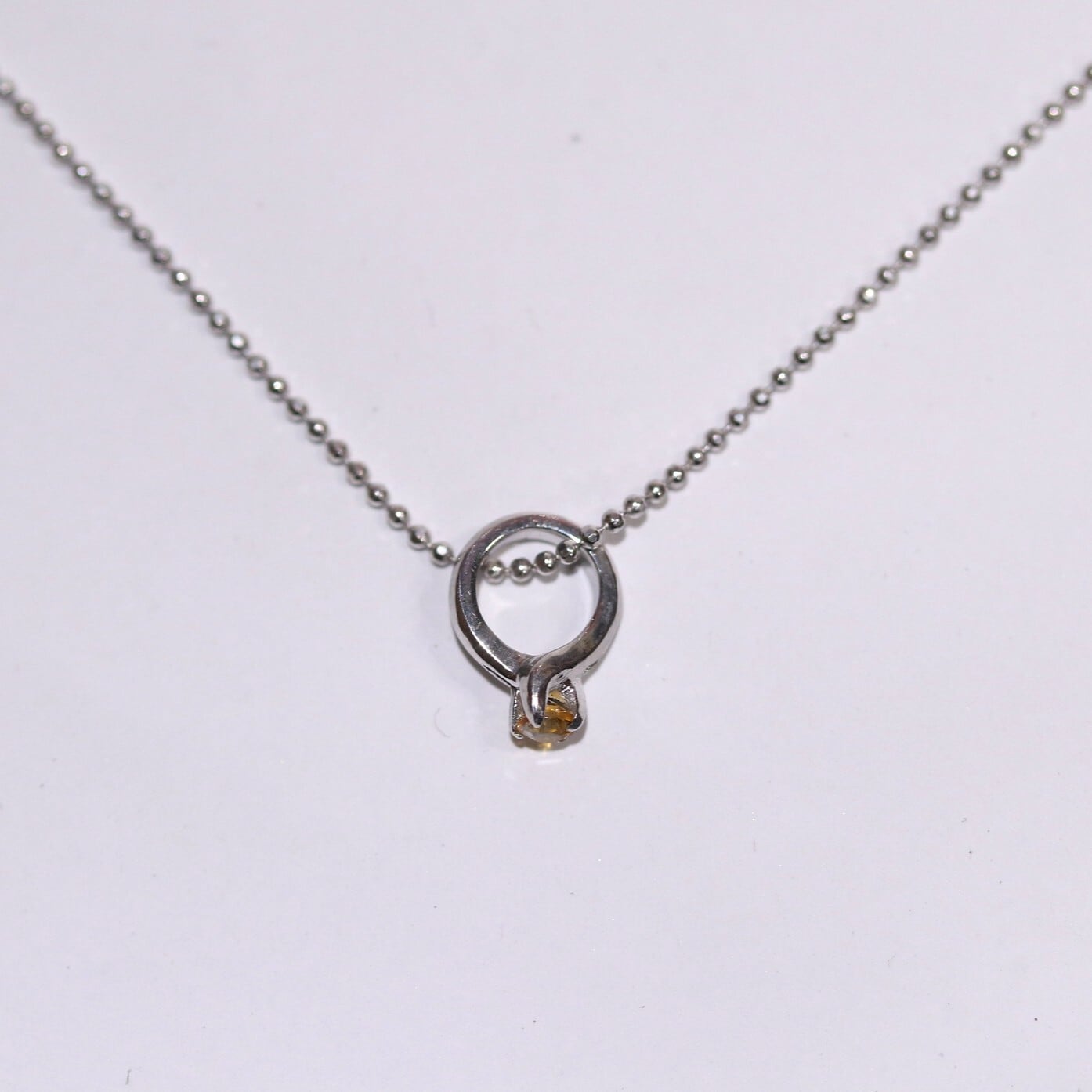 ベビーリングネックレス 11月誕生石 シトリン | Somm Jewelry ベビーリングネックレス 11月誕生石 シトリン | Somm Jewelry