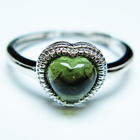 モルダバイト リング 指輪 ハート 13号 フリーサイズ 一点物 メール便可 [M便 1/20] 199-450
