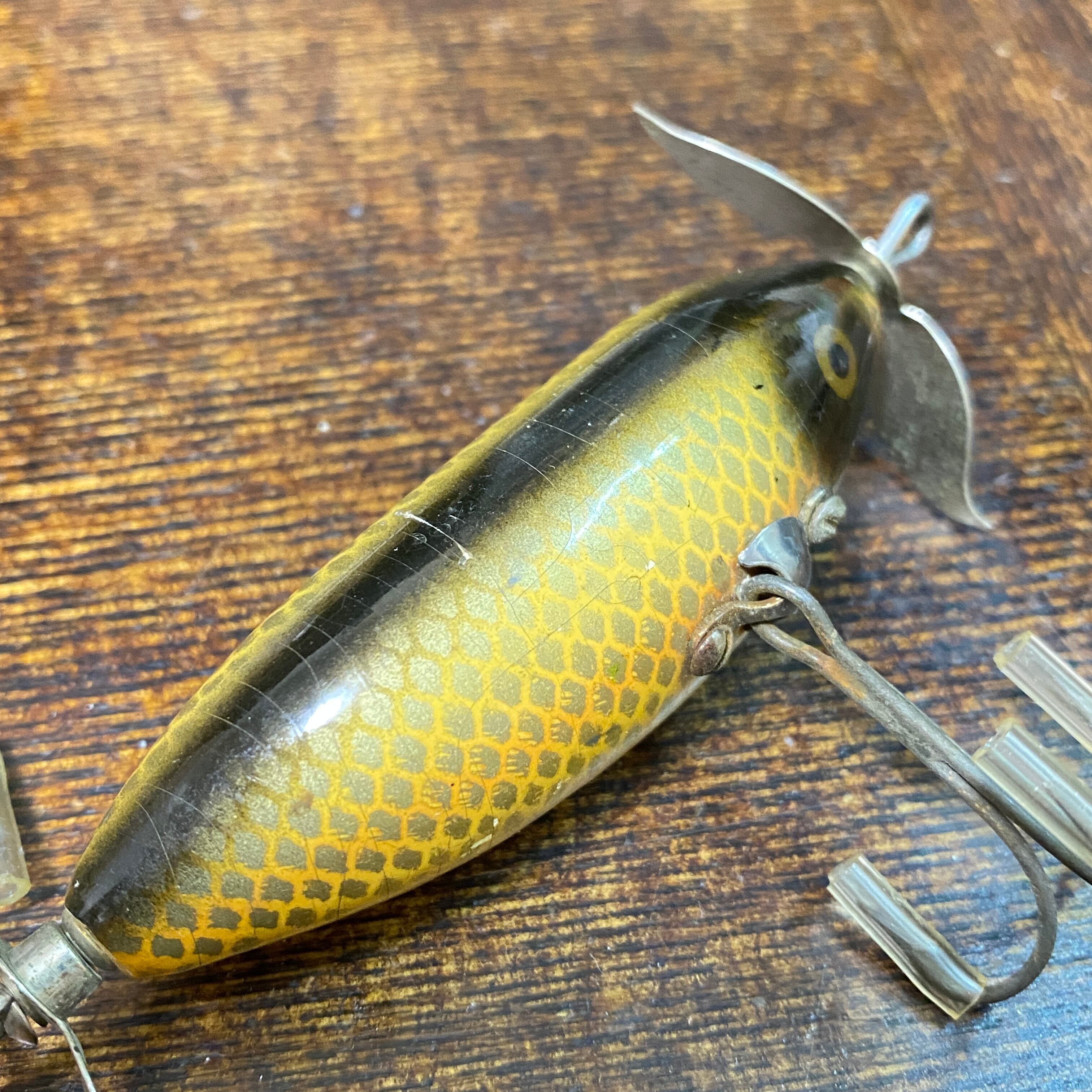 HEDDON #140 SOS Wounded Minnow [3839] | Tackleshop GTA