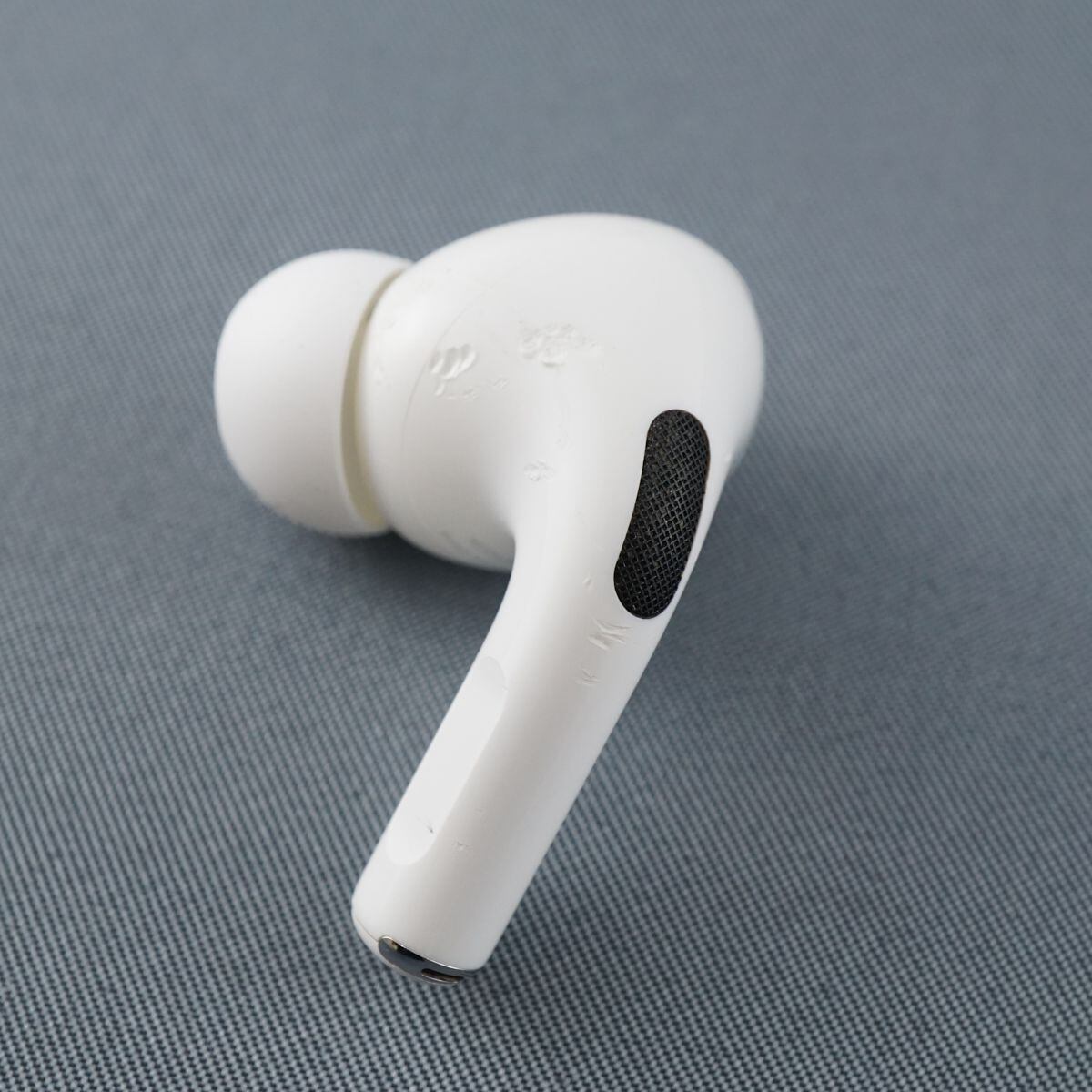 AirPods Pro MWP22J/A(第一世代)・イヤホン左右とも新品-