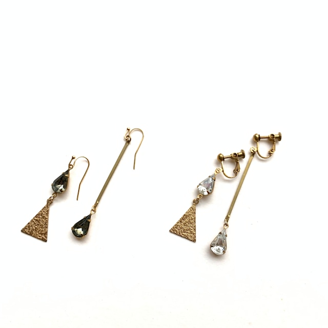 Triangle glass drop earrings G-003