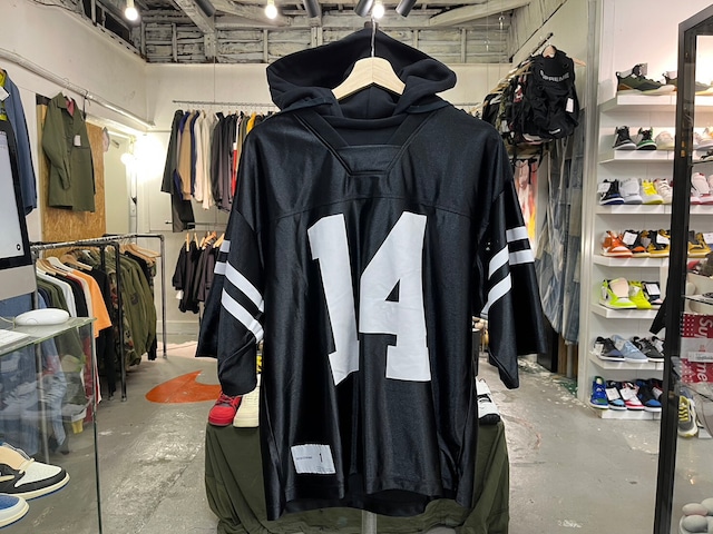 均一SALE‼ DESCENDANT SURBURBIA LAYERED FOOTBALL JERSEY BLACK 1 60IK1157