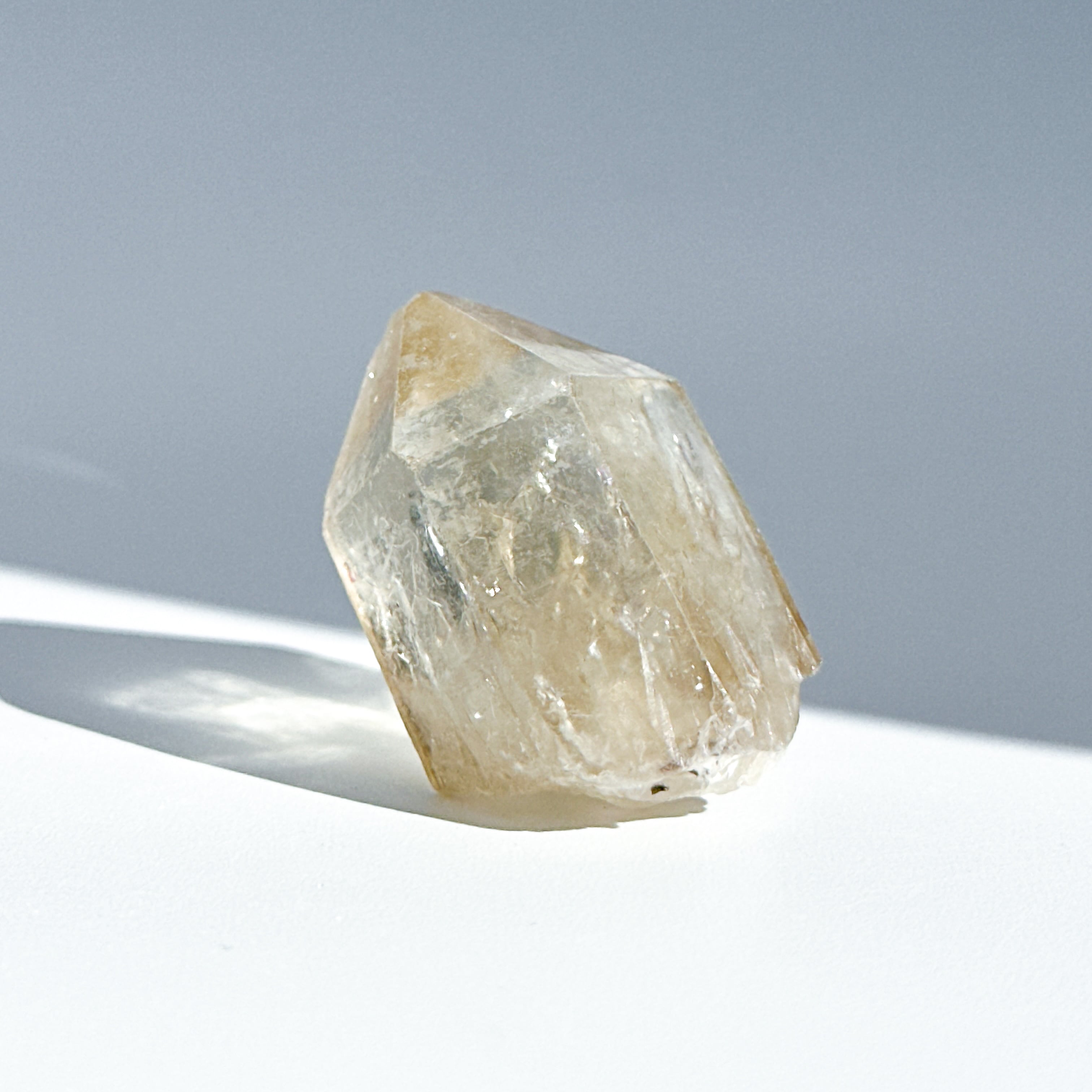 自立します◎クンダリーニクォーツ57◇ Kundalini Quartz ◇天然石・鉱物・パワーストーン