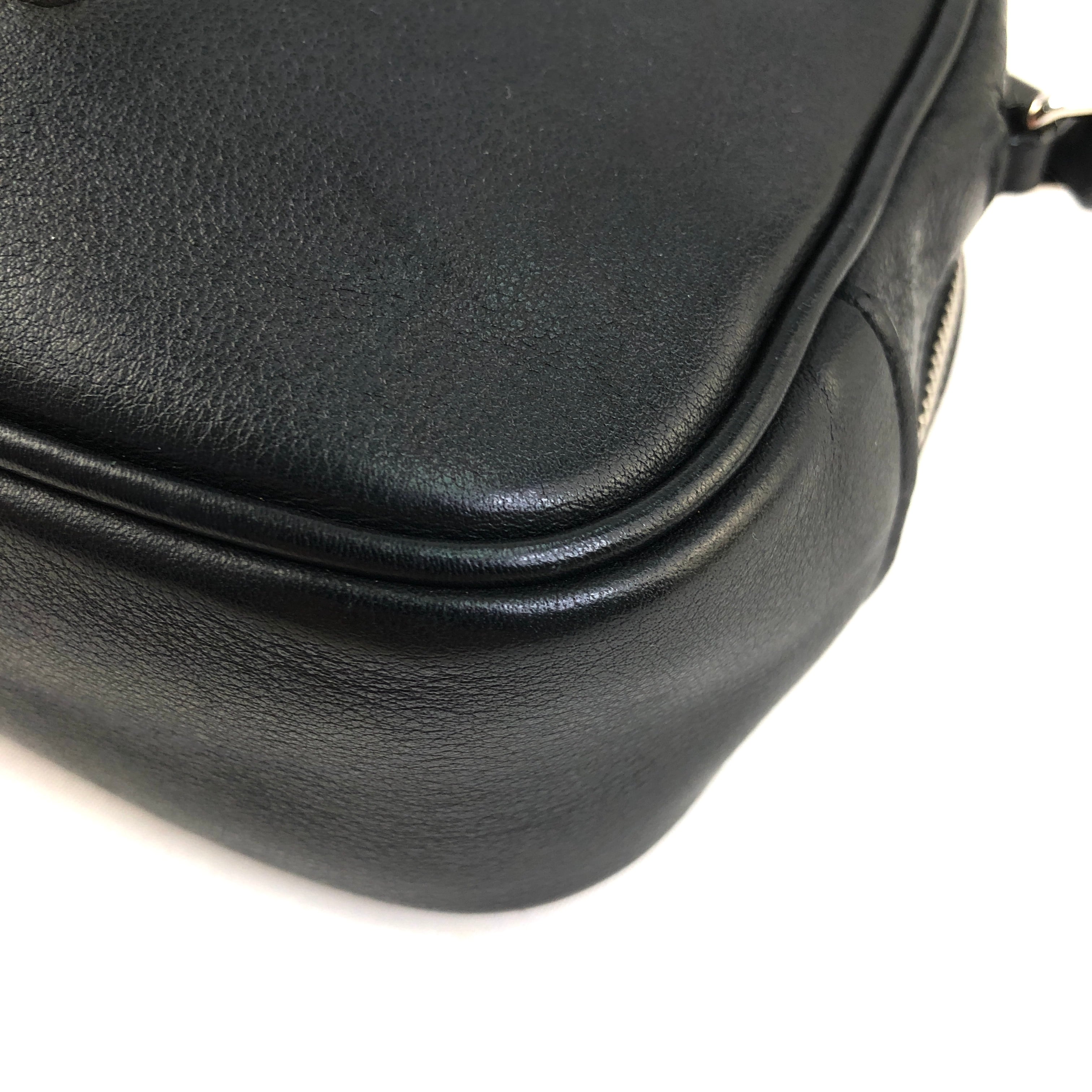 本物 イヴ サンローラン YVES SAINT LAURENT YSL ルー タッセル ショルダーバッグ ポシェット レザー ホワイト 470299 バッグ 中古 SAINT LAURENT サンローラン ショルダーバッグ LOU ルー 612544 DV707