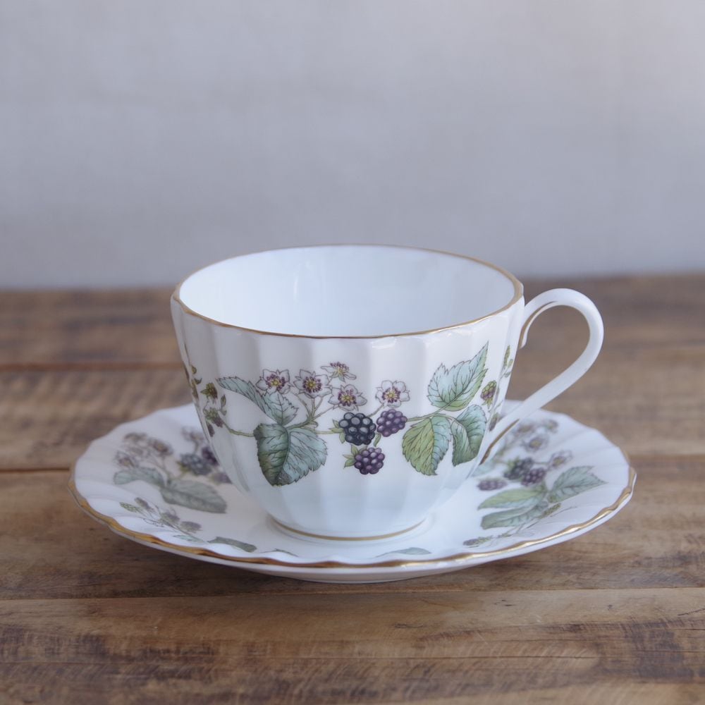 ロイヤルウースター ラビニア ティーカップ ソーサー Royal Worcester 