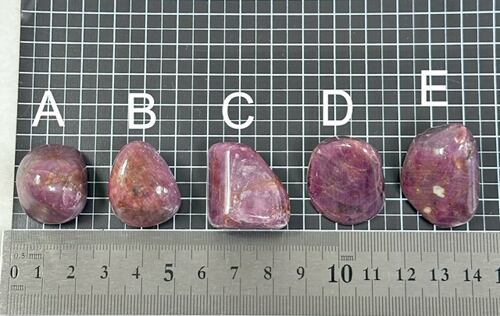 ルビー タンブル 原石 磨き 置き石 握り石 天然石 ルビー タンブル 原石 磨き 置き石 握り石 天然石