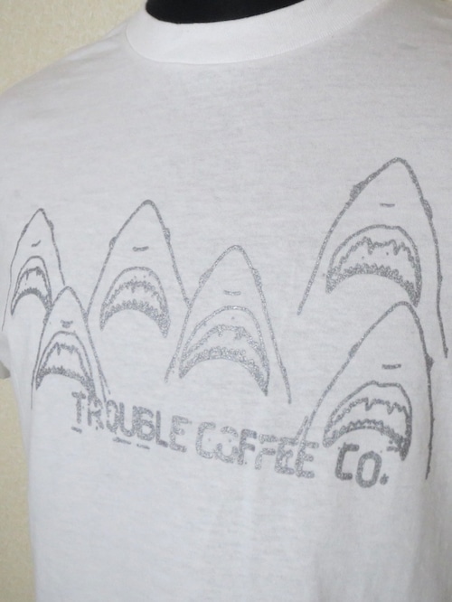TROUBLE COFFEE SHARK SS TEE 4