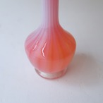 コーラルピンクの花瓶
