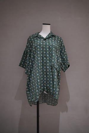 INTERPLAY Open Collar S/S Over Size Shirt   green