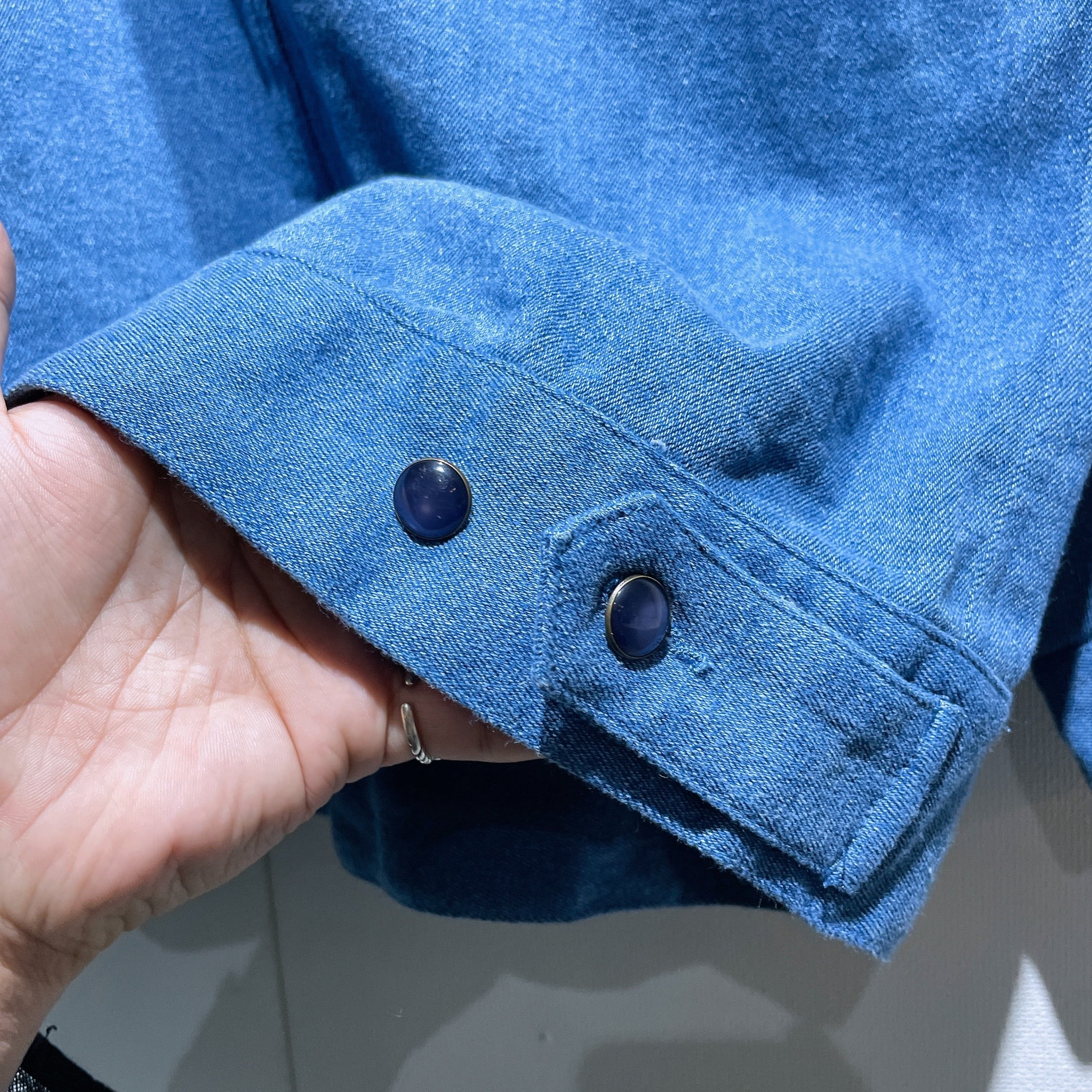 Beautiful Botanical flower embroidery vintage western denim shirt jacket