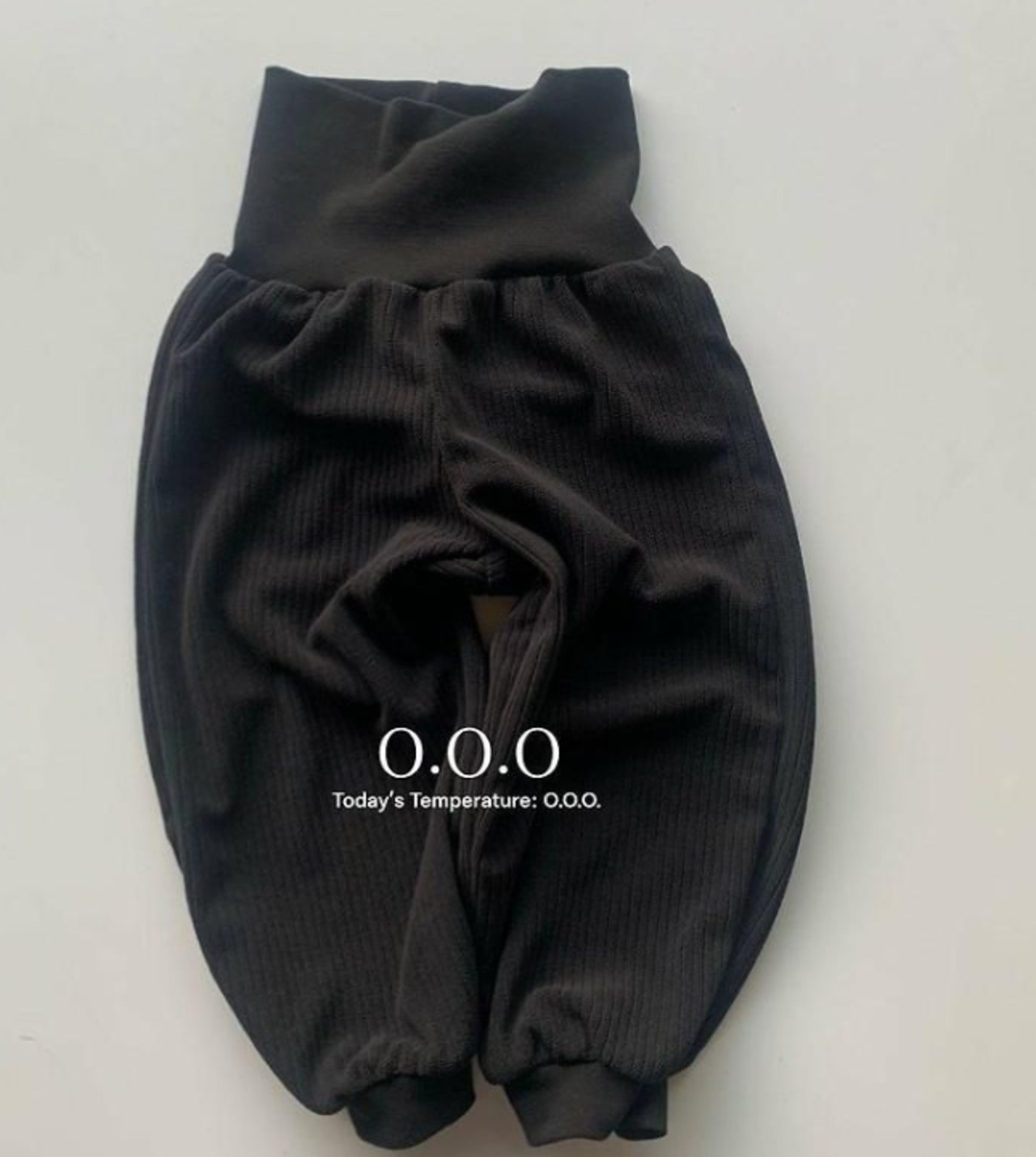 【取寄/韓国直送】O.O.O マレパンツ｜秋服｜韓国子供服｜26/AT