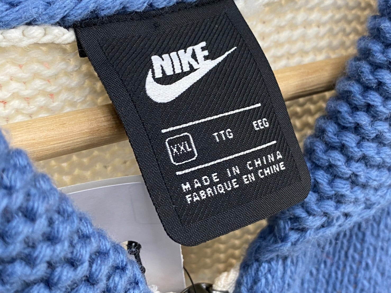 NIKE SPACE SWEATER XXL BV4616-110 2653 | BRAND BUYERS OSAKA