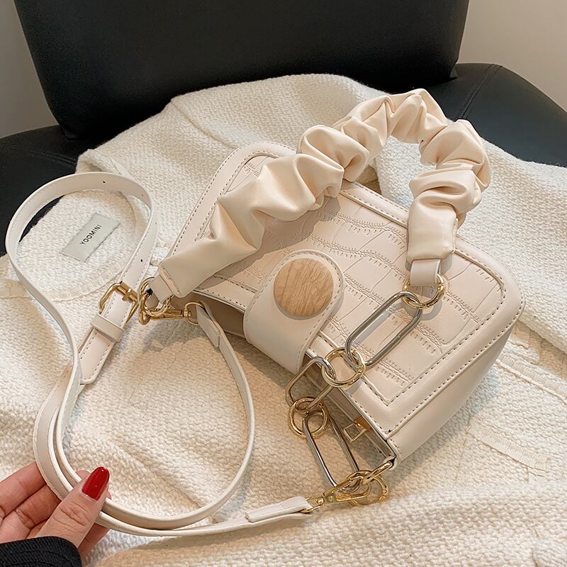 シングルレッドサマー 夏物 クロスボディ Tiancai_Wing_Bag1739405093