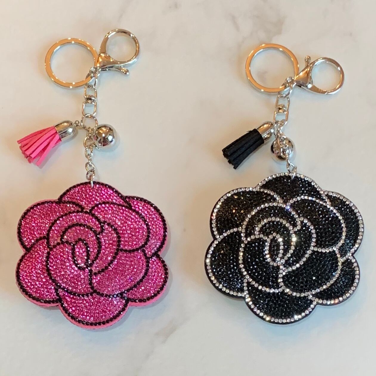 薔薇のバッグチャーム