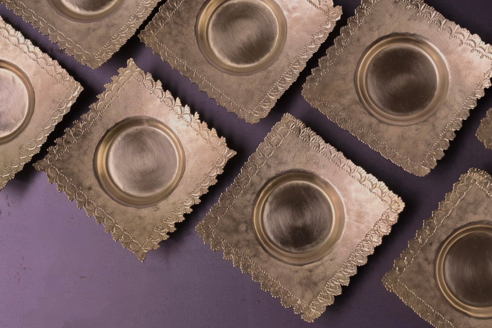 西川美穂 花ツラナル茶托 四角.真鍮