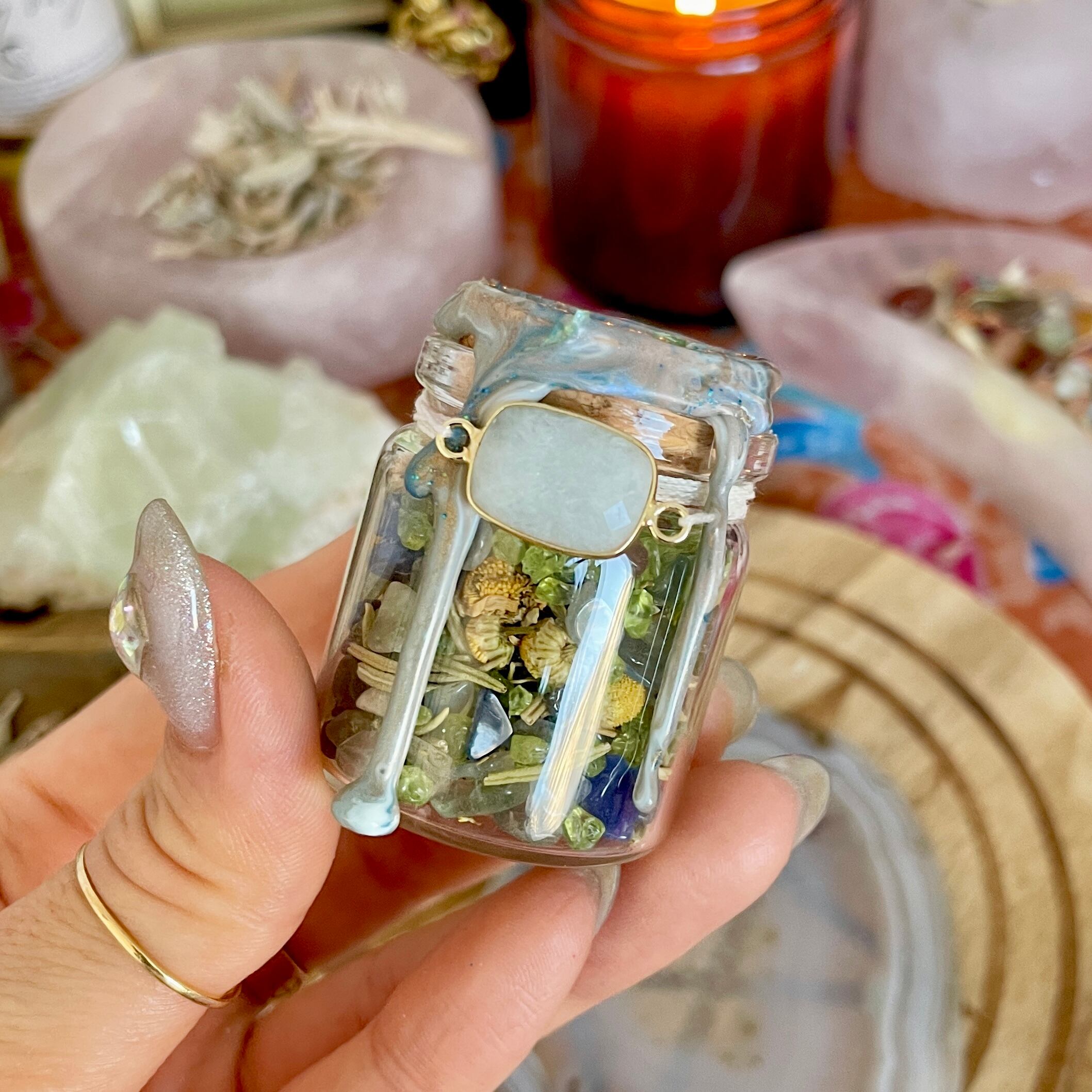 ハンドメイド1点もの＊ フランスレース シルバー+水晶リング【10002