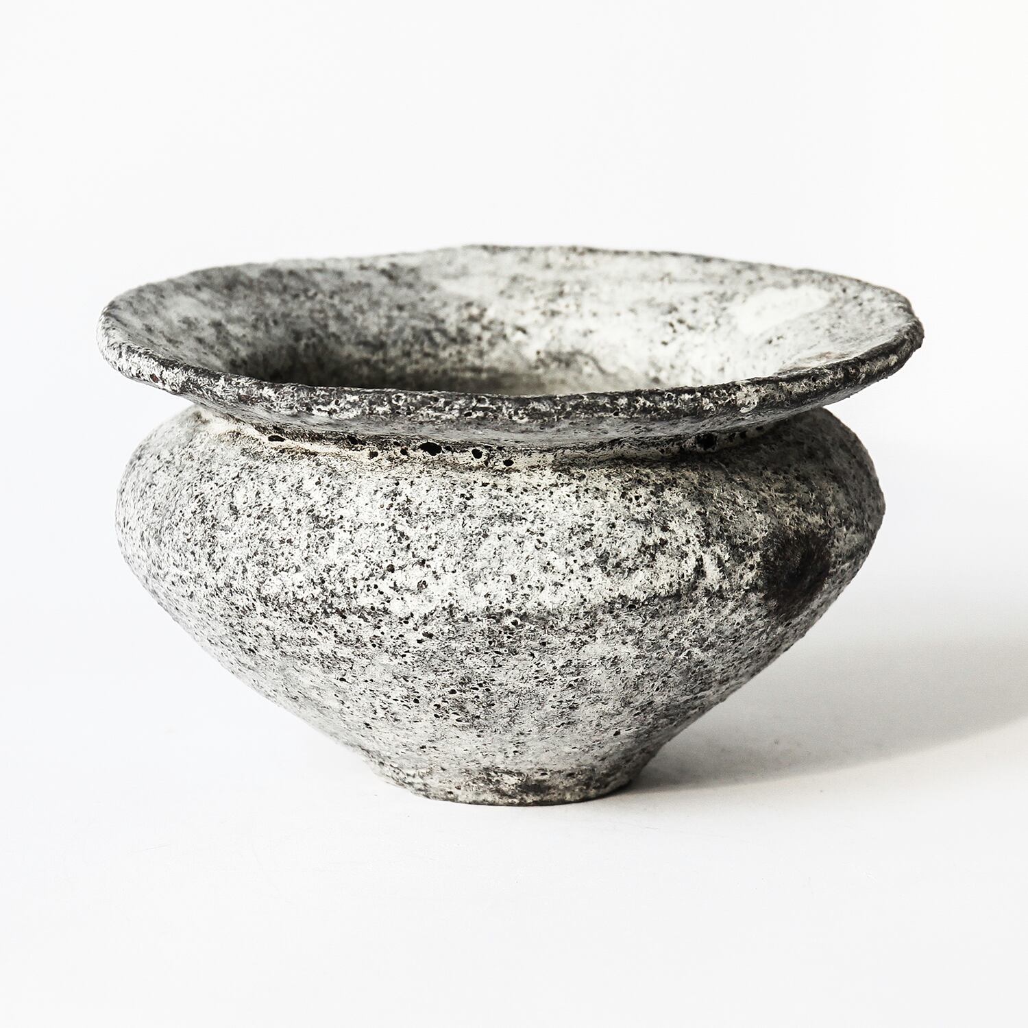 -Erosion- 灰白 “ver.壼” (栁川晶子) ※Large