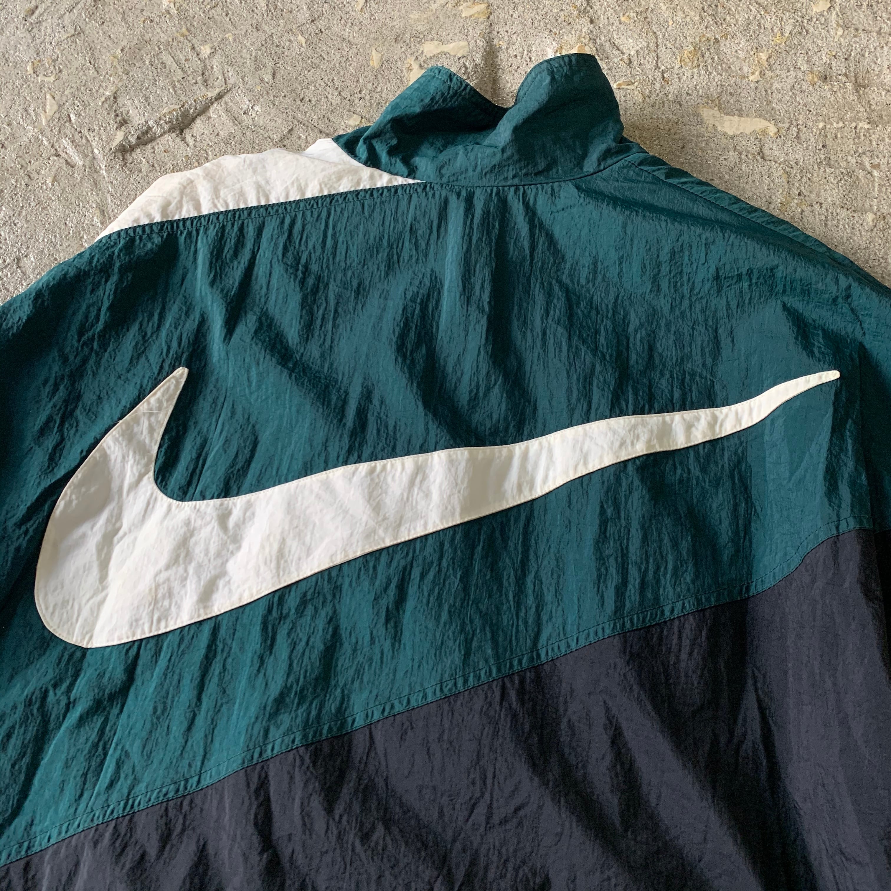 90s NIKE nylon jacket | What'z up