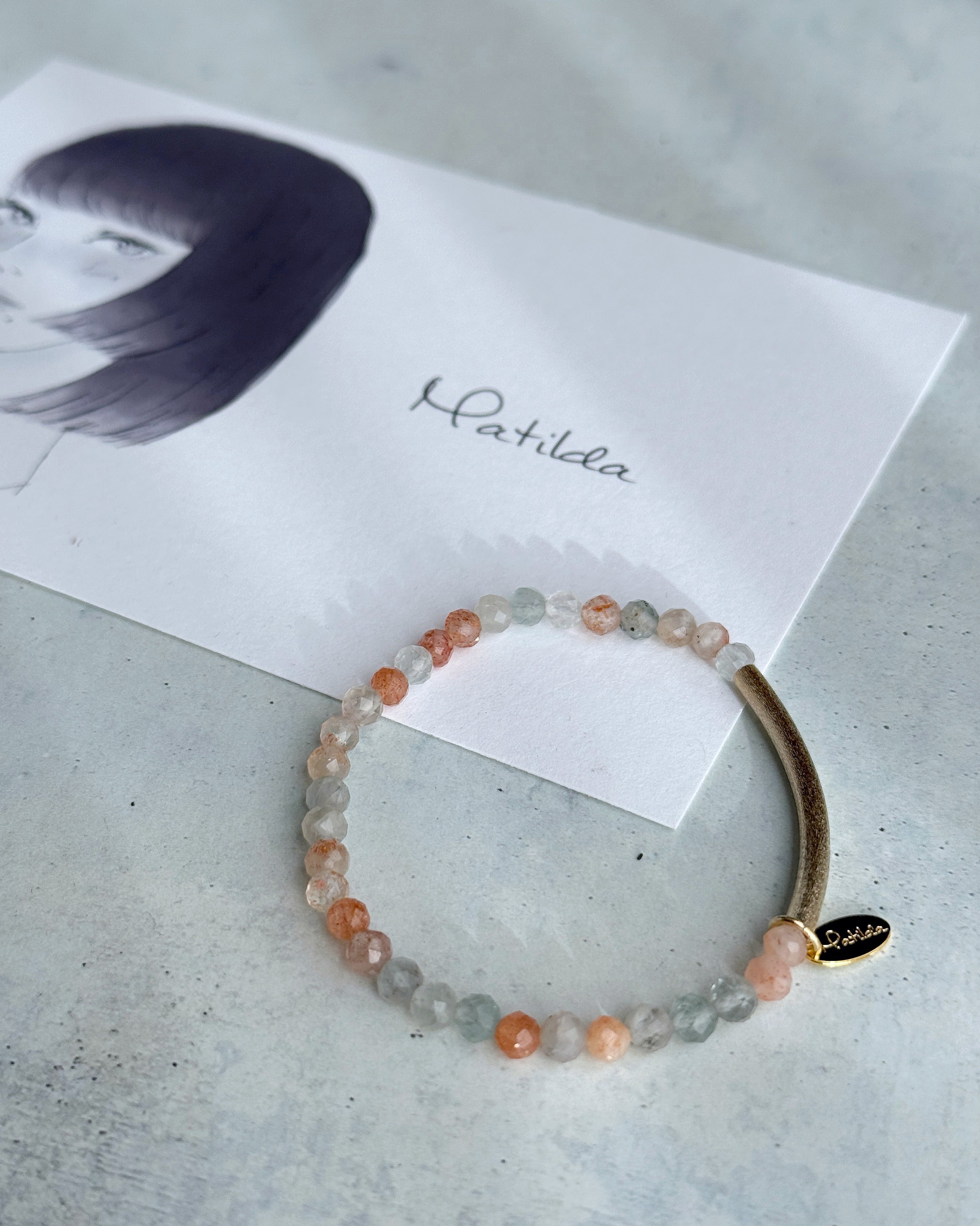 Tube & stone bracelet(アルーシャサンストーン)