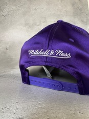 Michell＆Ness/ミッチェル＆ネス NBA レイカーズ  ZIG ZAG SATIN PRO SNAPBACK LOS ANGELES LAKERS スナップバック キャップ