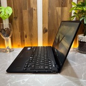 最新2021年式‼️富士通 LIFEBOOK U9311/FW/Core i5 第11世代/メモリ8GB/SSD256GB/ノートパソコン