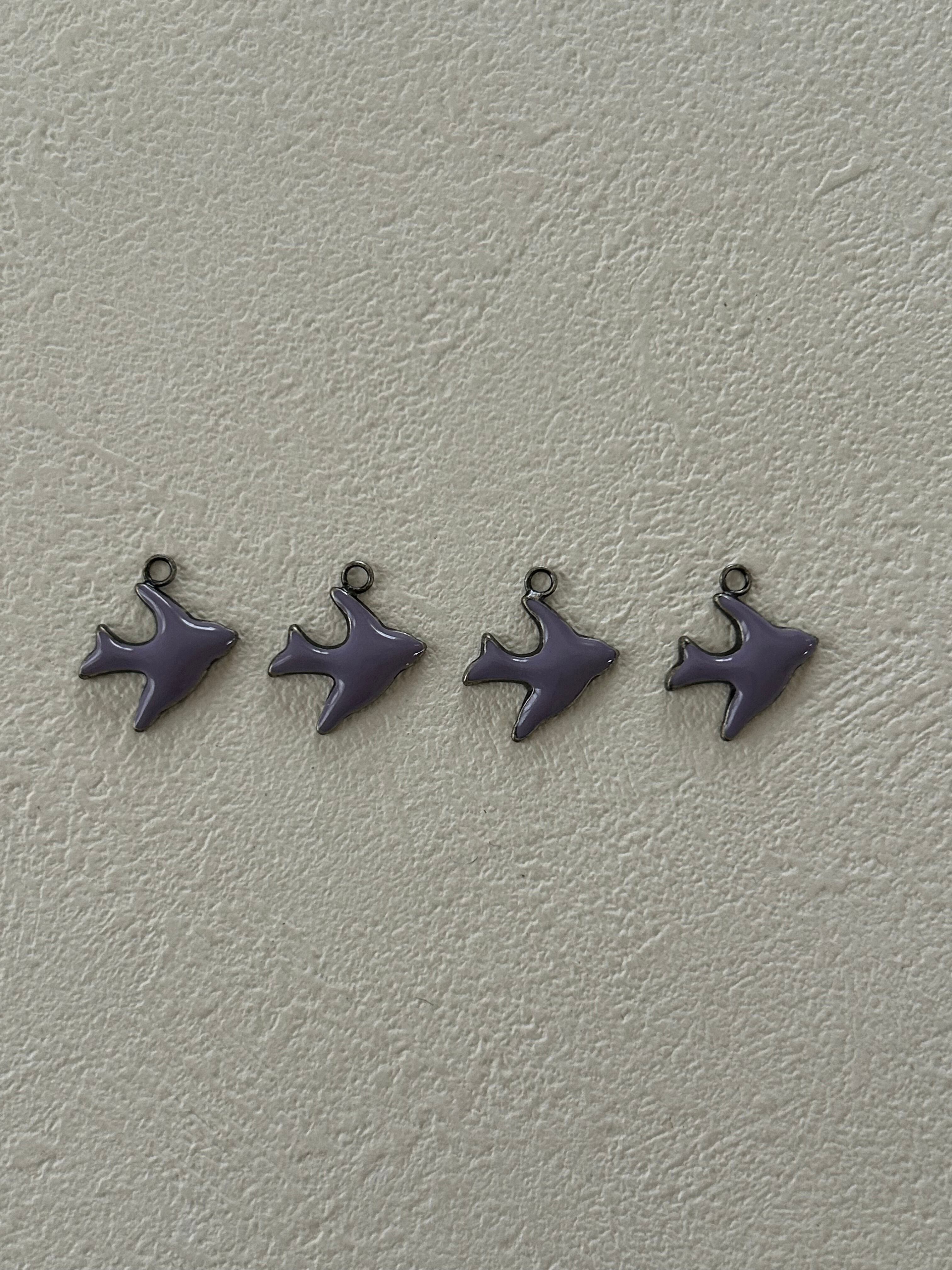フランス 輸入デザインパーツ パープルカラーの小鳥 パーツ チャーム メタル アクセサリーパーツ デコレーション材