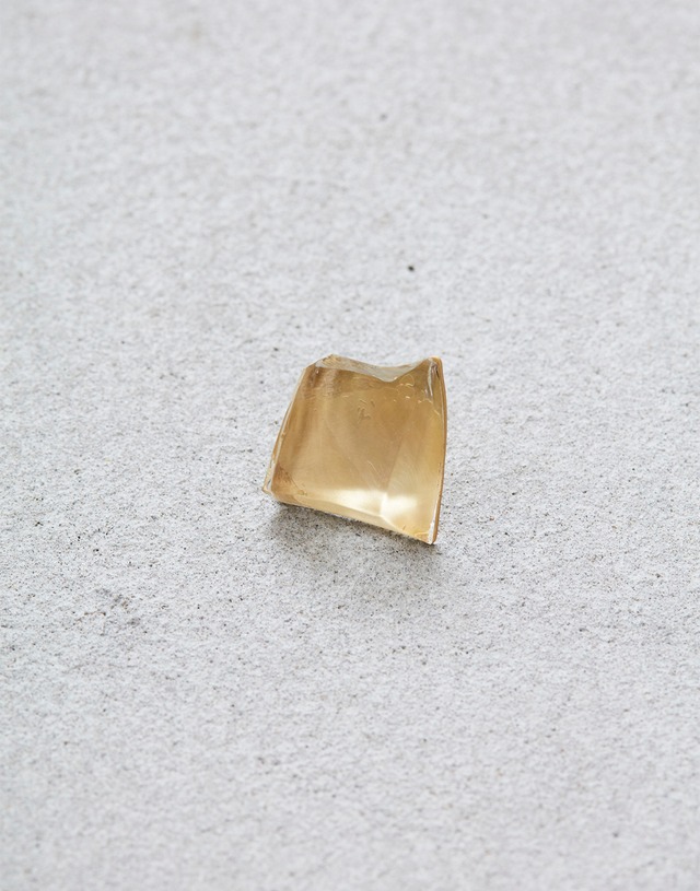 Glass Brooch Type02