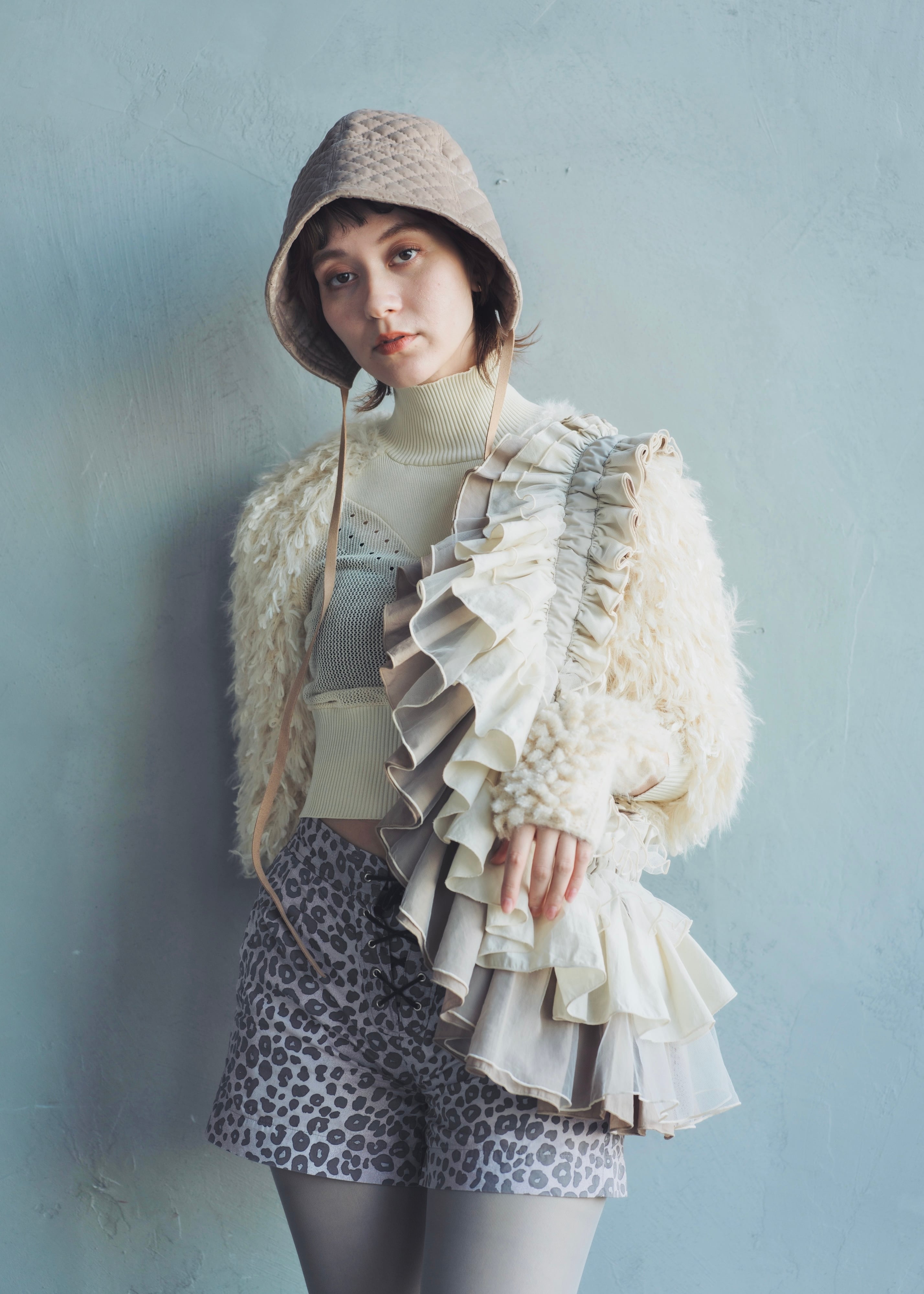 DORA MORA ドーラ・モーラ ORIENT MILLINERY DŌRA MÖRA | Versatile Ruffled Bag - LATTE BEIGE | ORIENT MILLINERY