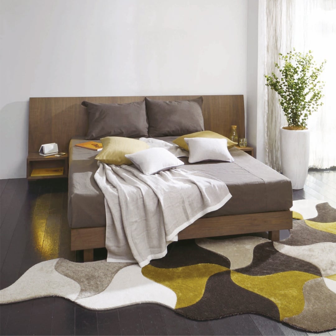 アルトゥーナ ベッドフレーム シングル ＋ ナイトテーブル［リアル