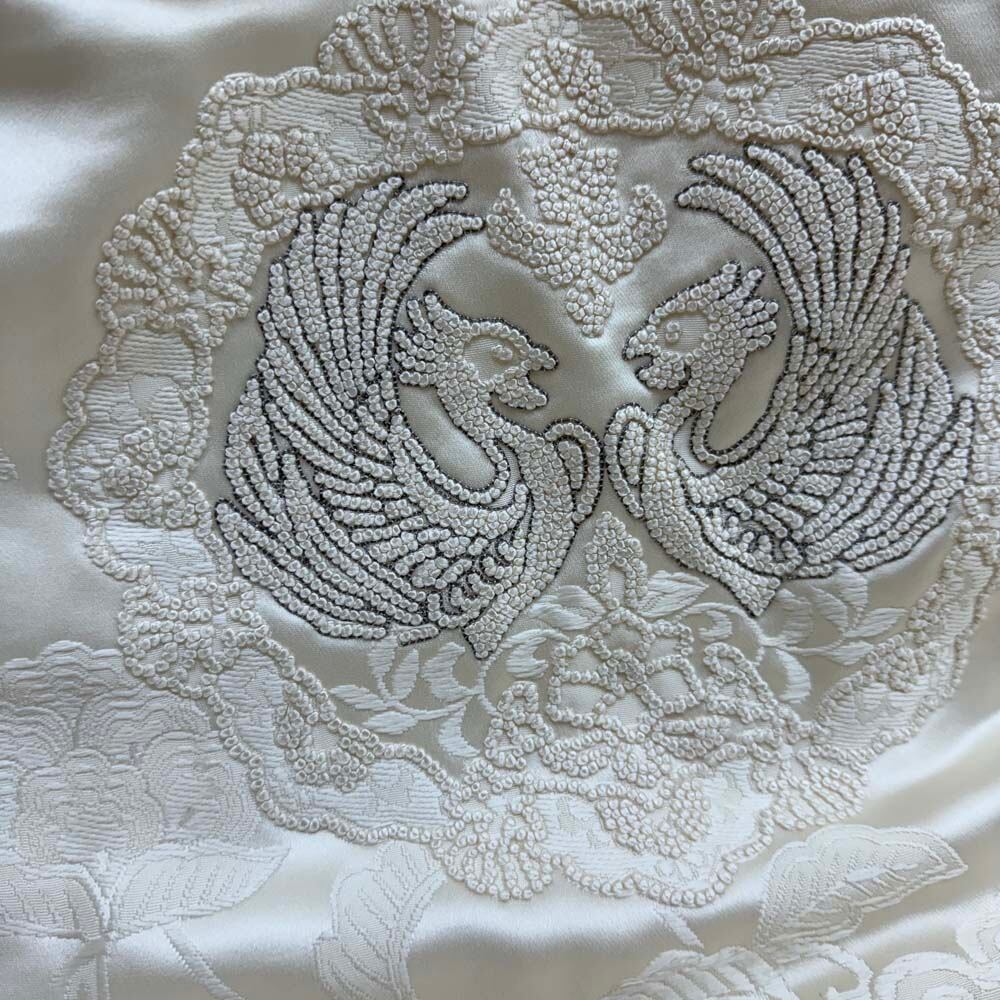 白打掛 中国三代刺繍 相良刺繍 サガラ刺繍 正絹 裄66cm 身丈187cm 白