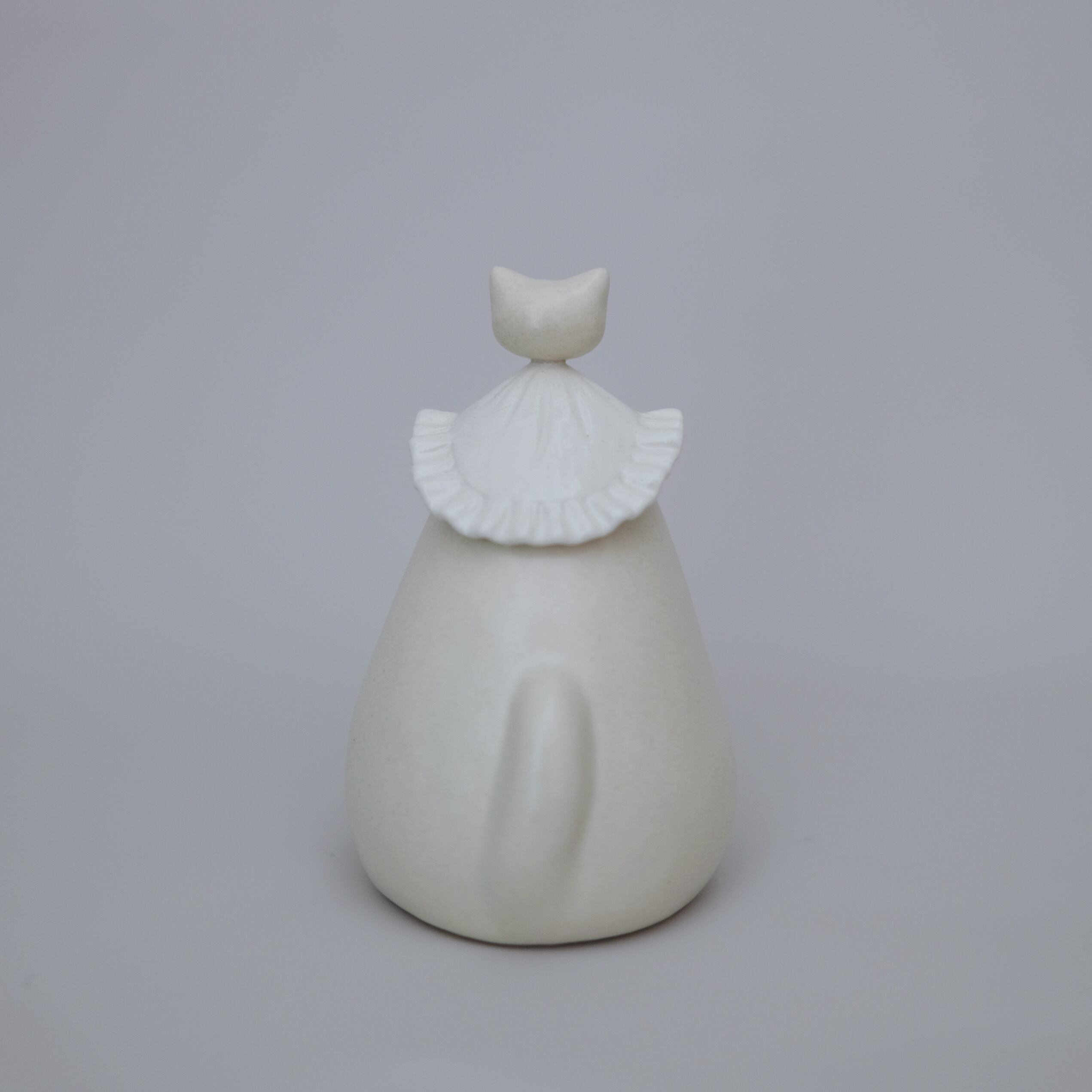 おすわりねこのオブジェF