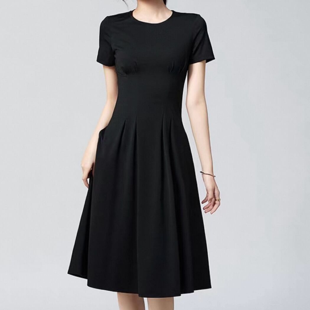 Black waist tight silhouette short sleeve A line dress 00185