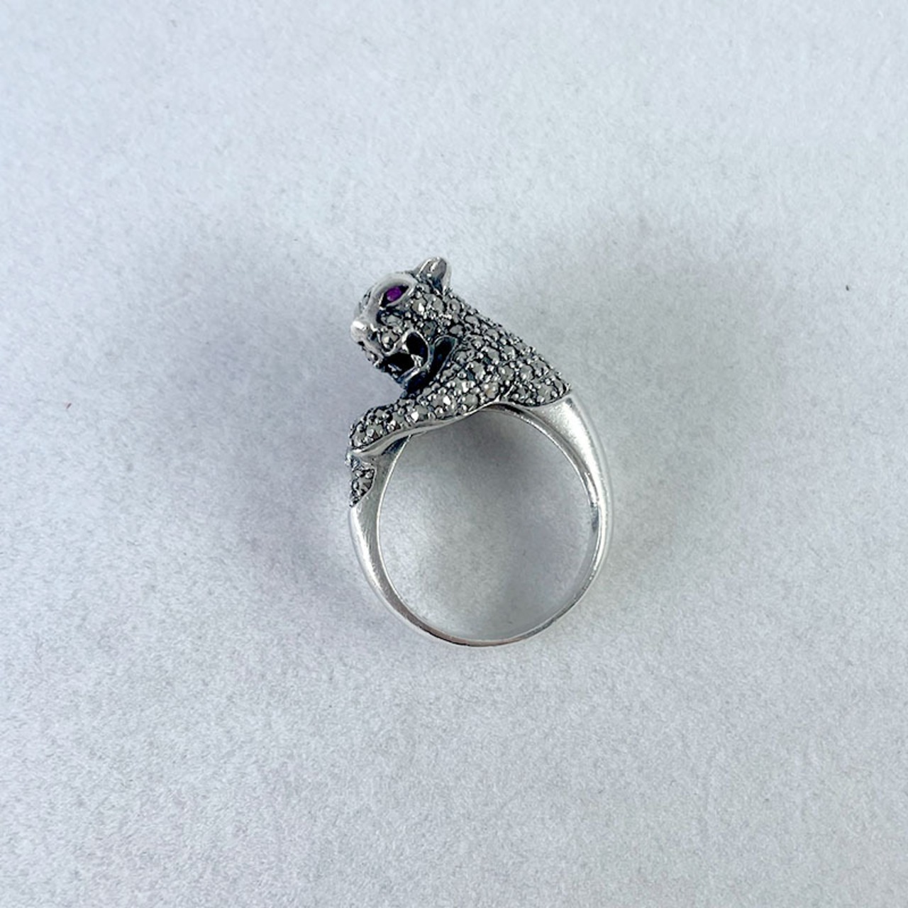 シルバーリング　豹パンサー　17号　赤い石　マーカサイト 19acd24-1