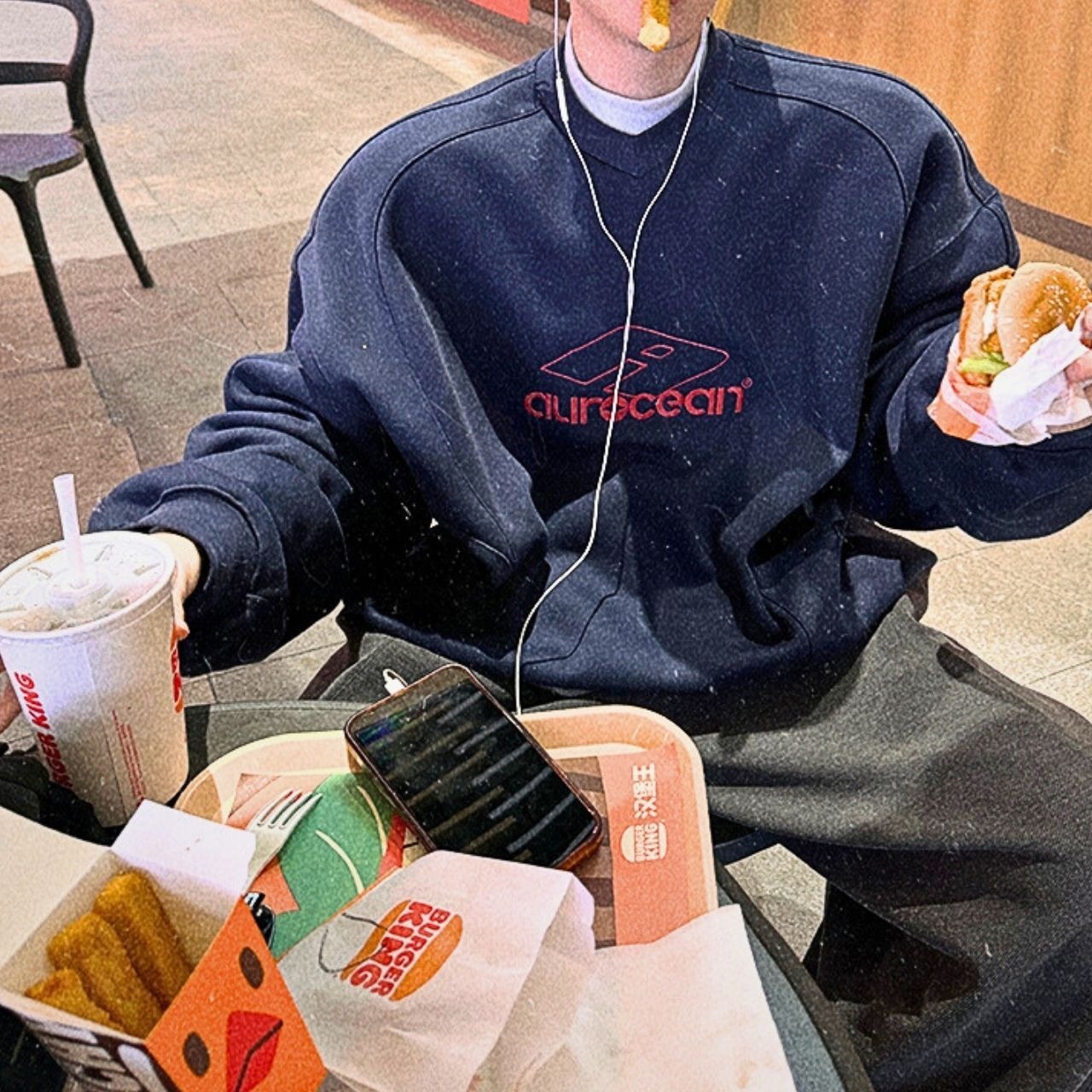 裏起毛ロゴカレッジネイビールーズスウェット　1110