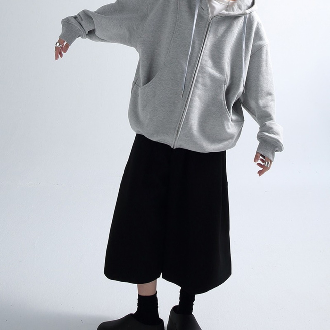 ヘビーシルエットハイネックパーカー　968