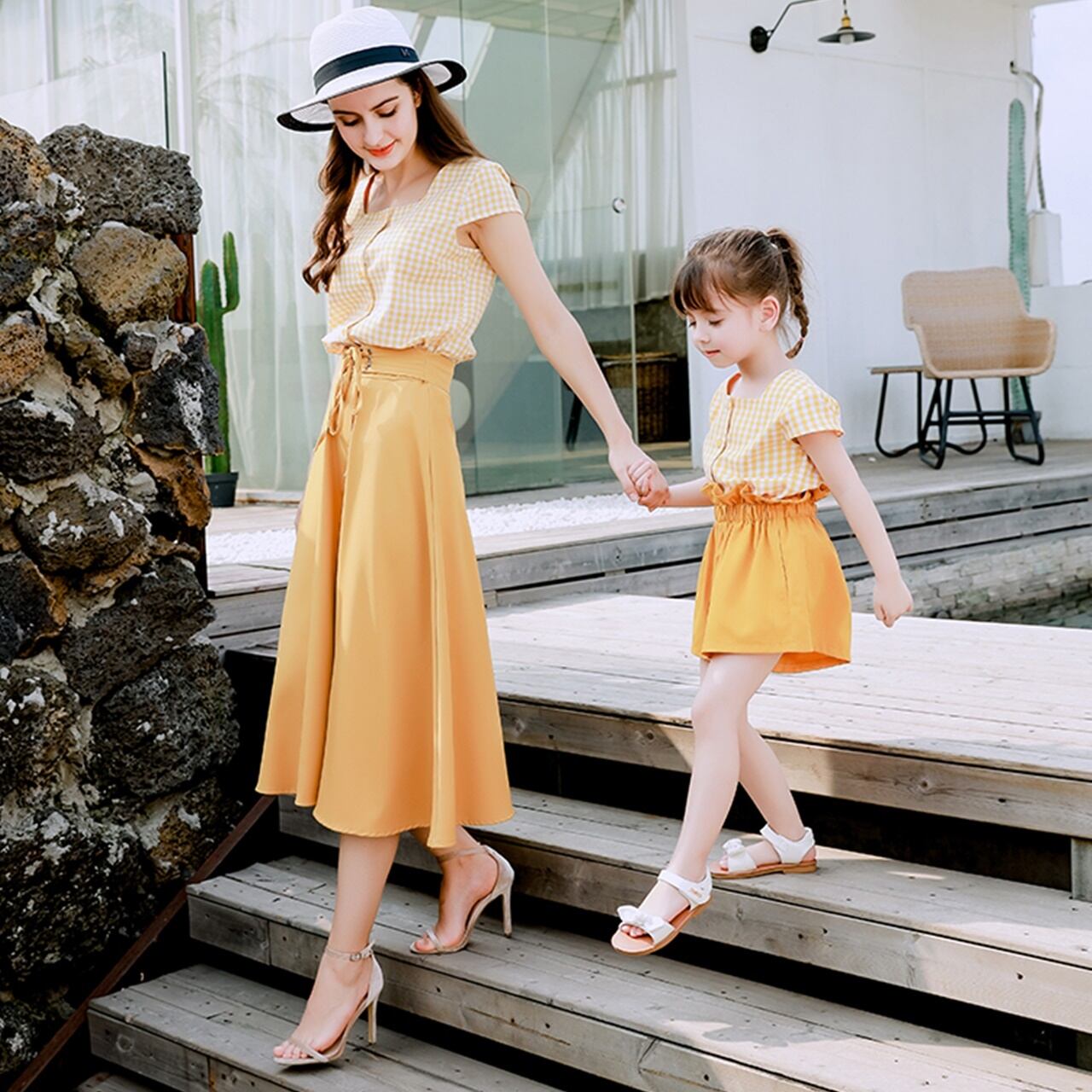 キッズ ママ パパ セットアップ 親子コーデ 90 140cm Tシャツ スカート ズボン 女の子 男の子 夏 半袖 家族 海外子供服専門通販サイト リーファ