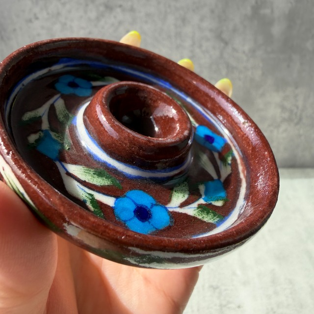 インド・ジャイプール 花柄の陶器のお香立て｜ブラウン・グリーン