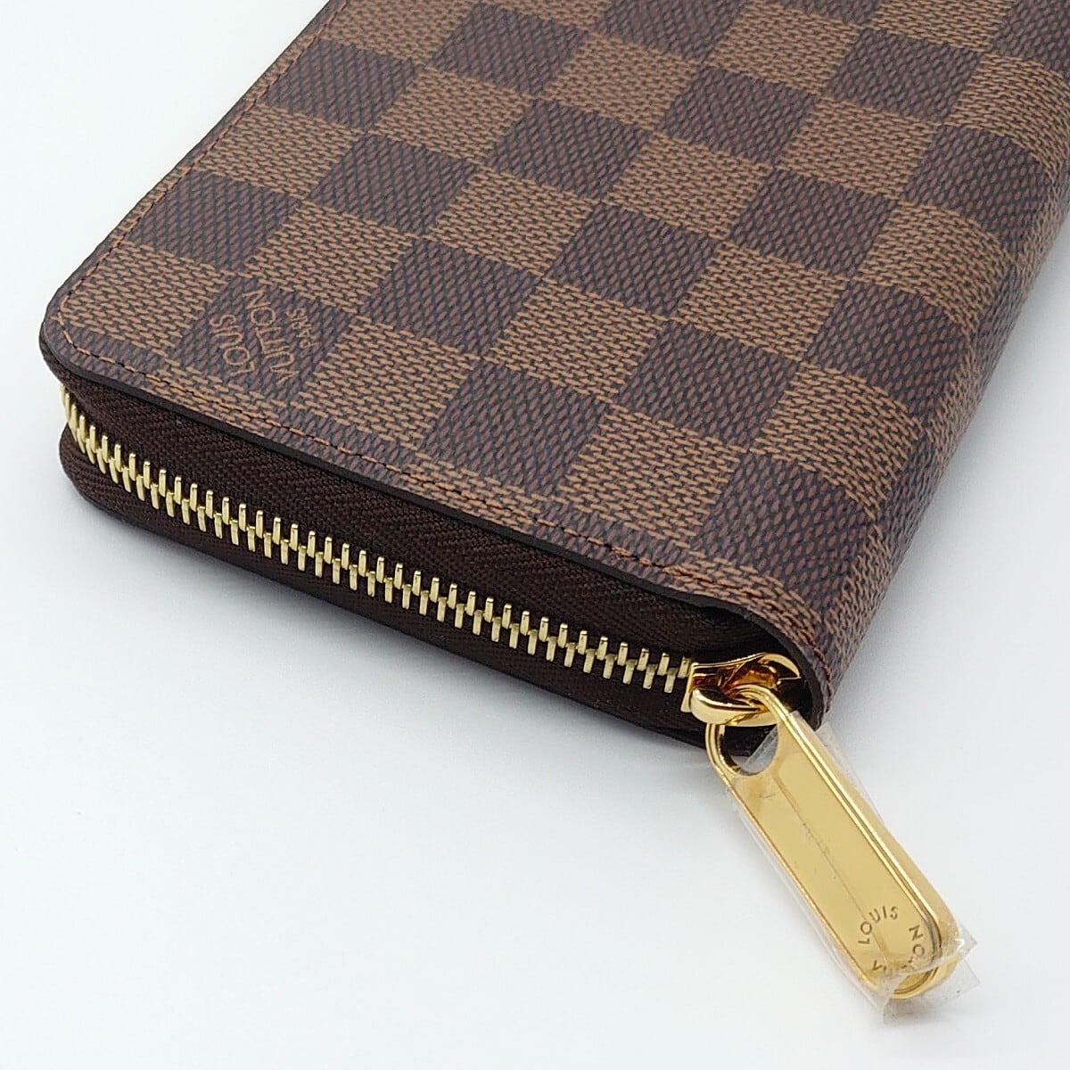 LOUIS VUITTON ルイ・ヴィトン 長財布 N41661 ダミエ・エベヌ LOUIS VUITTON ルイ・ヴィトン 長財布 N41661 ダミエ・エベヌ