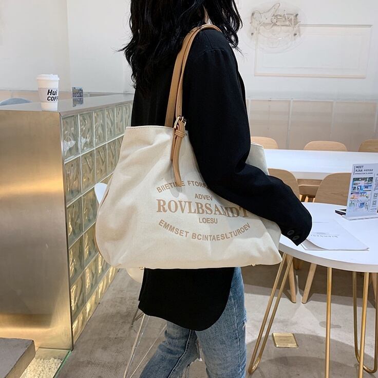 tantan プランプバッグ大 タンバリンベージュとマーメイドトートバッグ tantan様専用 プランプバッグ大 タンバリンベージュとマーメイドトート