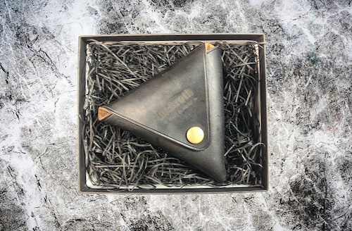 Triangle 【coin case】　<クロムエクセルレザー>